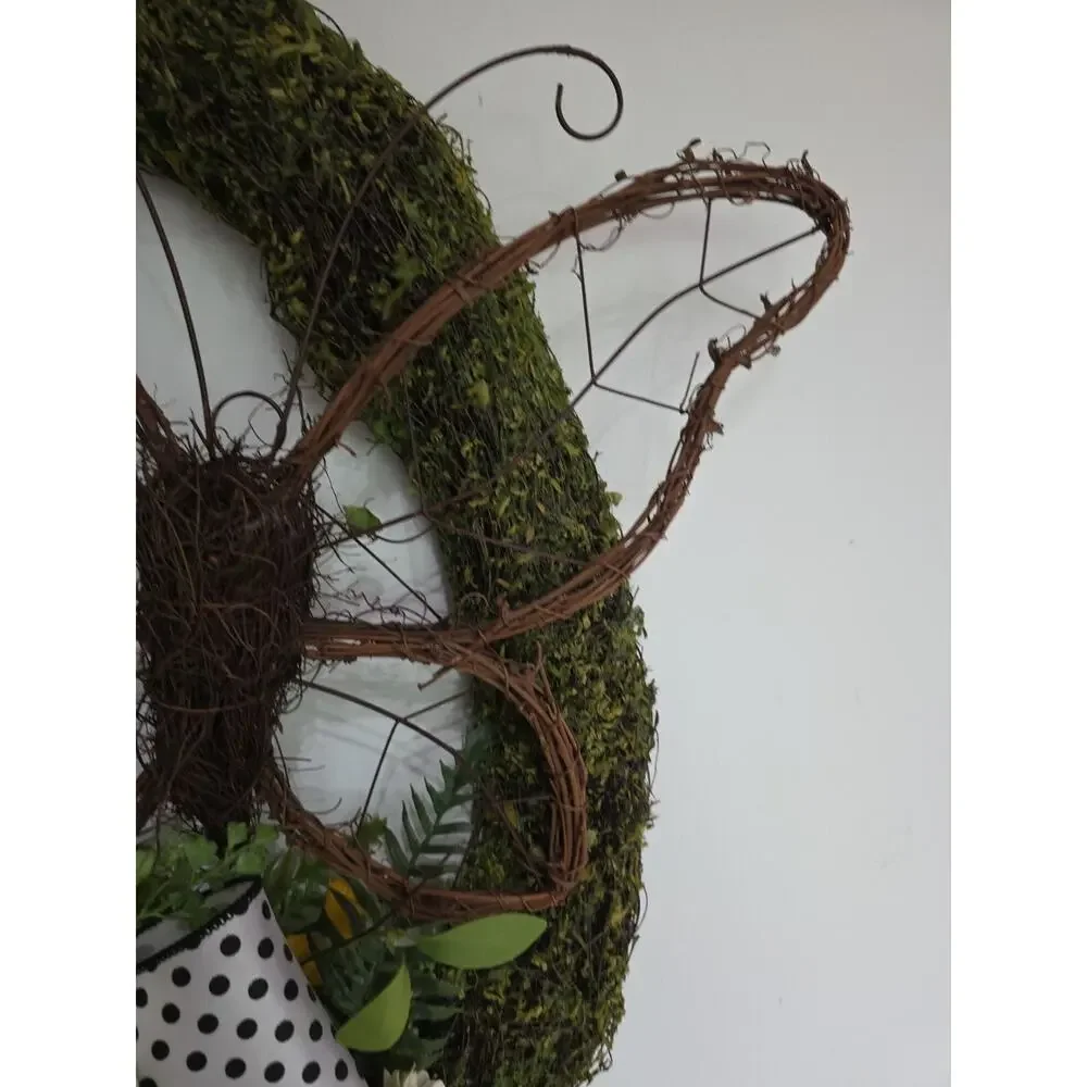 Handmade Butterfly Springtime Moss Daisy Wreath